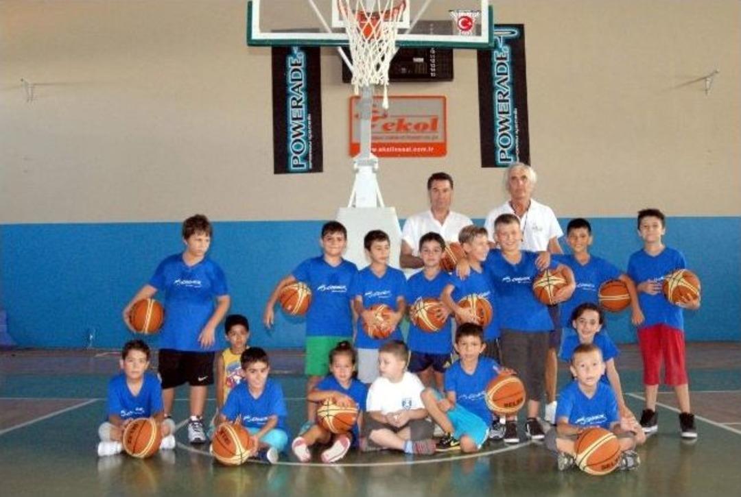 Bodrum&rsquo;da Bu Yaz 950 &Ccedil;ocuk &Uuml;cretsiz Spor Yaptı