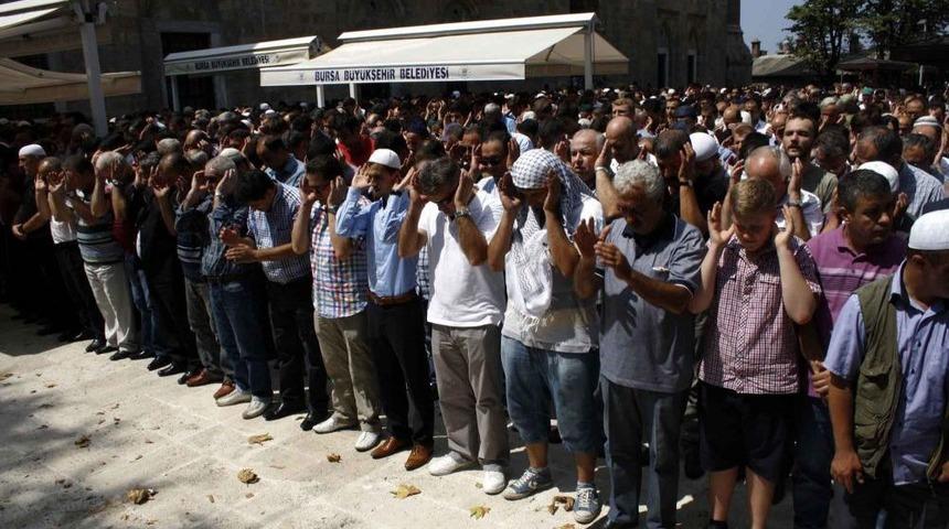 Mısır&rsquo;da &Ouml;lenler I&ccedil;in Bursa Ulucami&rsquo;de Cenaze Namazı Kılındı