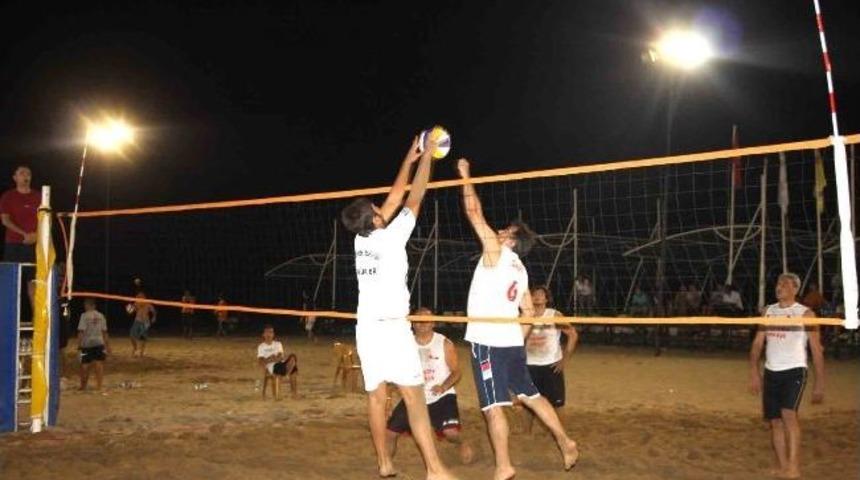 Evrenseki Beach Park&rsquo;ta Plaj Voleybolu Başladı