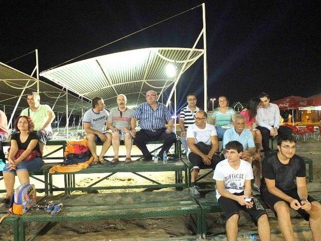 Evrenseki Beach Park’ta Plaj Voleybolu Başladı