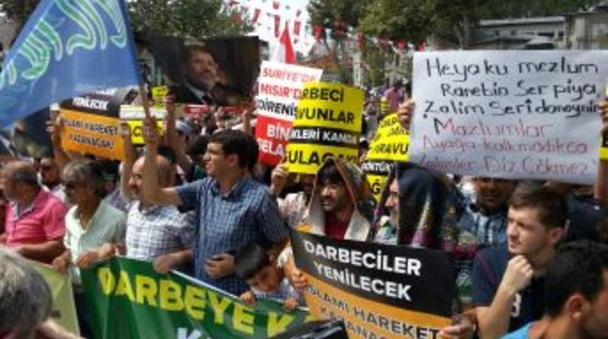 Mısır'daki Katliamlar Ey&uuml;p Sultan'da Protesto Edildi