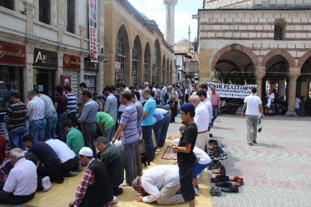 Mısır&rsquo;daki Katliam Kastamonu&rsquo;da Protesto Edildi