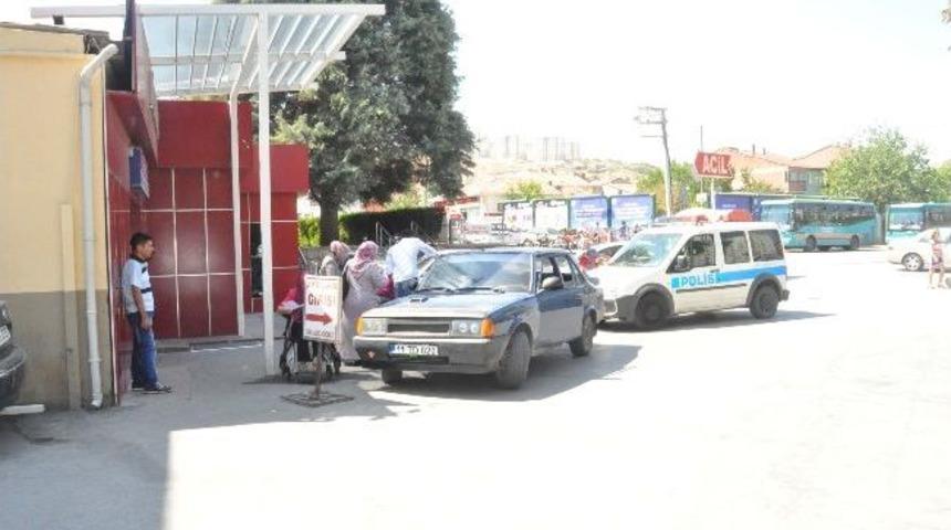 Acil Servisin &Ouml;n&uuml; Otopark Gibi