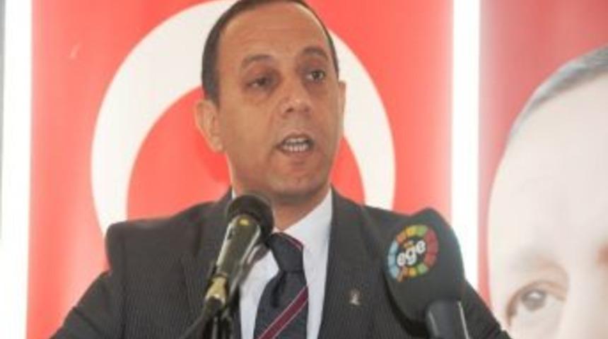 Ak Parti Bayraklı "kentsel D&ouml;n&uuml;ş&uuml;m Komisyonu" Kurdu