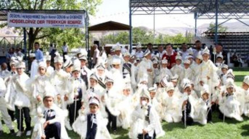 Darende&rsquo;de 130 &Ccedil;ocuk S&uuml;nnet Ettirildi