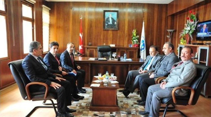 Vali Altıparmak'ın Kurum Ziyaretleri Devam Ediyor