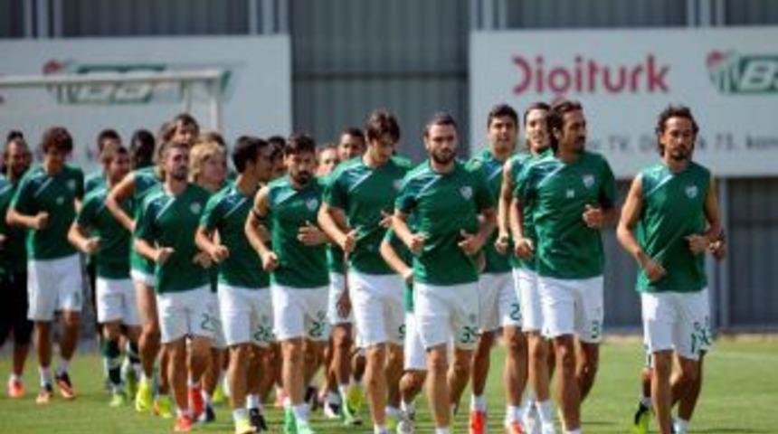 Bursaspor &Uuml;&ccedil; Puanla Başlamak Istiyor