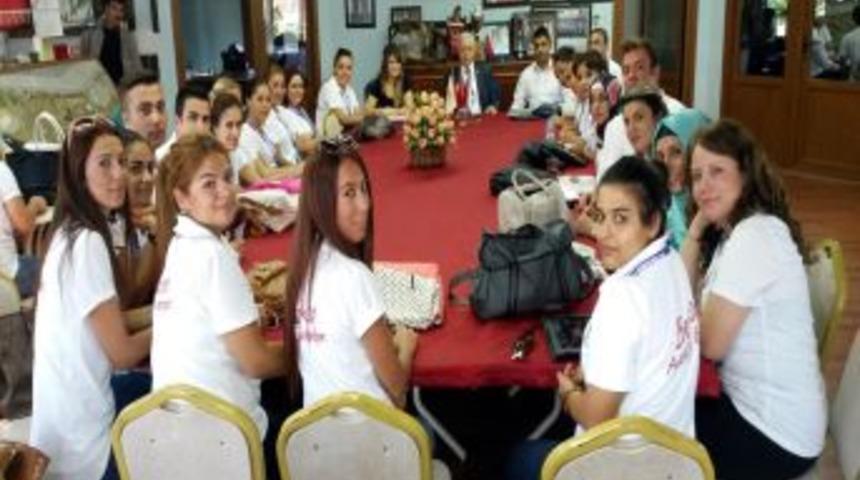 Zihni Aldırmaz &lsquo;Başkan Adana&rsquo;yı Dinliyor&rsquo; Ekibiyle Buluştu