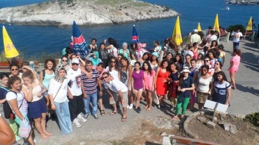 Seyyah Ulu &Ccedil;ınarın İzinde Projesi 5.d&ouml;nem Sona Erdi