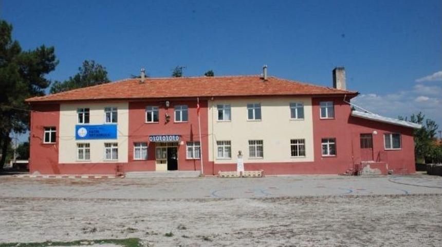 Gediz Yeni Bir Eğitim Tesisi Daha Kazanıyor