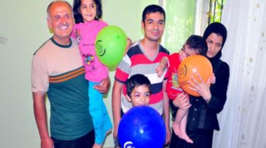 İHH, Afganistan Ve Irak&rsquo;tan Manisa&rsquo;ya Gelen 10 Aileye Kucak A&ccedil;tı