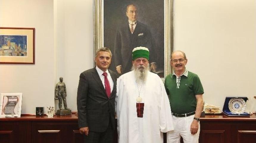 D&uuml;nya Bektaşileri Lideri B&uuml;y&uuml;kerşen&rsquo;i Ziyaret Etti