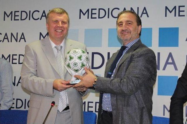 Torku Konyaspor&rsquo;un Sağlık Sponsoru Medıcana Oldu 2