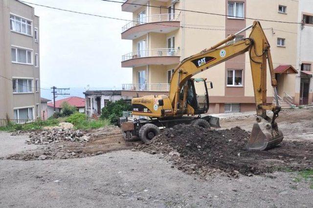 Giresun Belediyesi Alt Yapı Yenileme Çalışmalarına Devam Ediyor