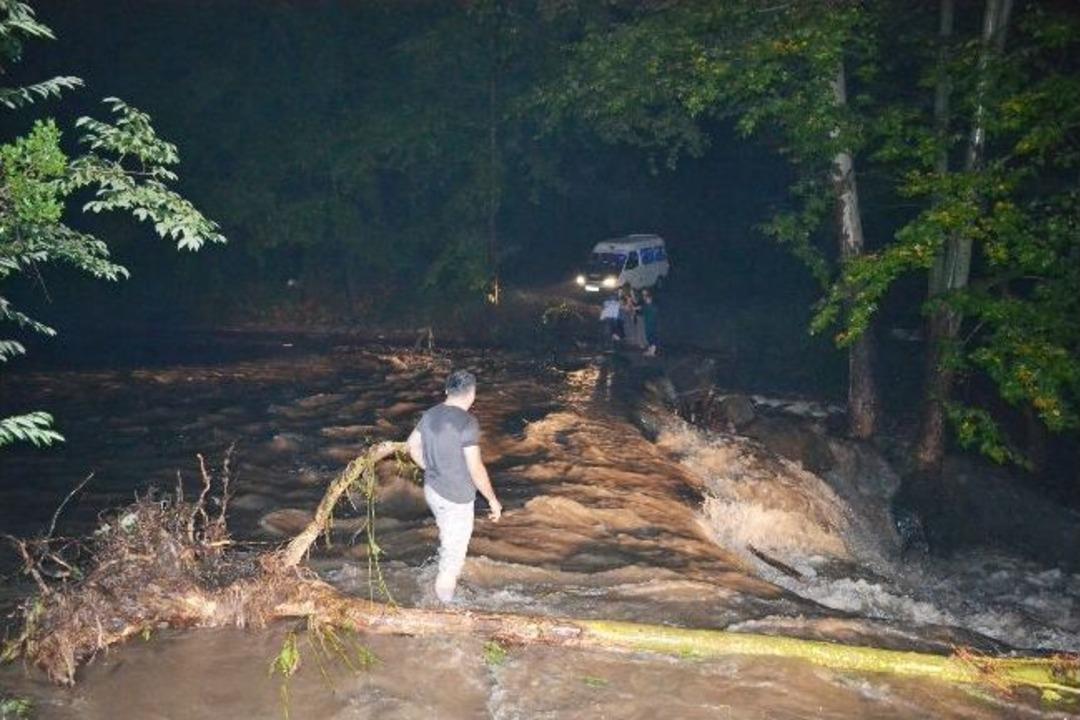 Ayvacık'ta Korkutan Gece