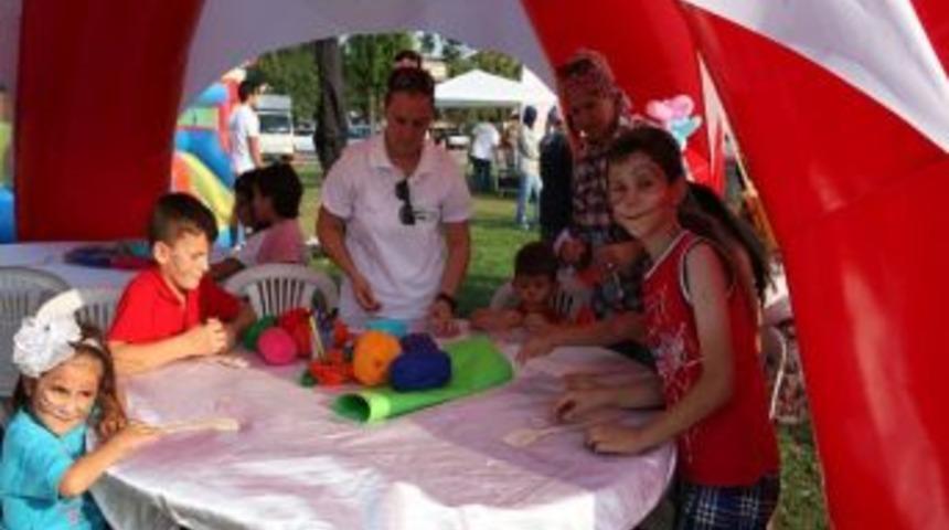 Arifiye G&ouml;lbaşı&rsquo;nda Şenlik Var