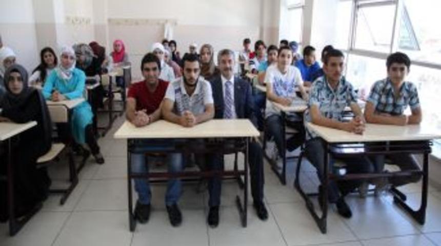 Şahinbey'de 880 Suriyeli T&uuml;rk&ccedil;e &Ouml;ğrendi