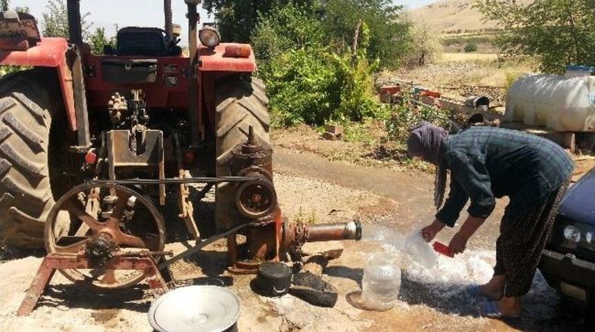 (&ouml;zel Haber) Yardımcı Ailesinin Karanlıkla M&uuml;cadelesi