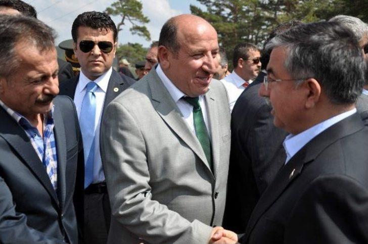 Milli Savunma Bakanı İsmet Yılmaz Sivas’ta G4