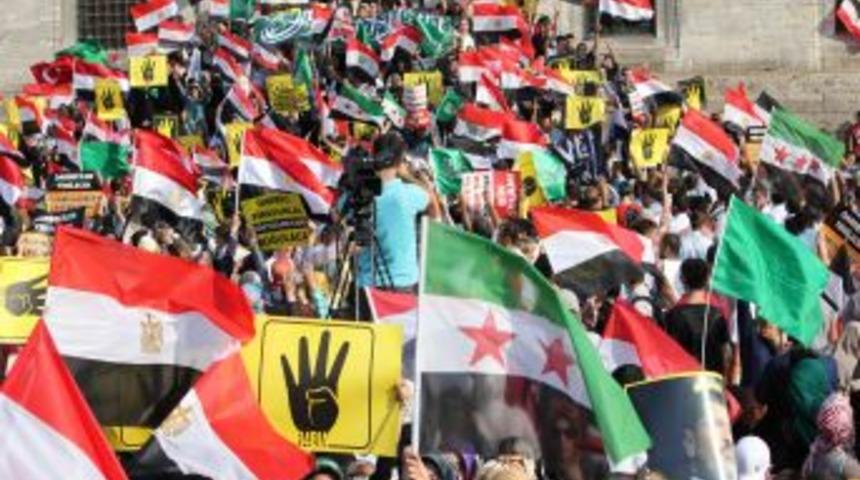 Mısır'daki Katliamlar Emin&ouml;n&uuml;'nde Protesto Edildi