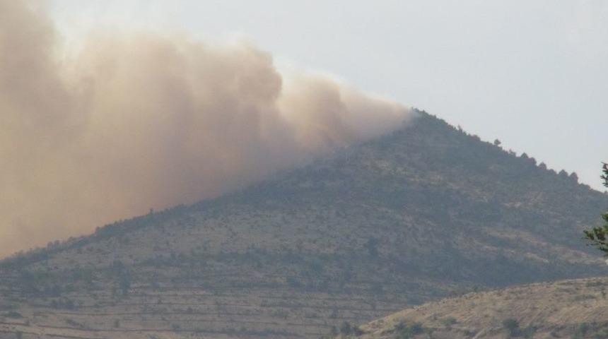 Orman Yangın Ekibinin Imdadına Yağmur Yetişti
