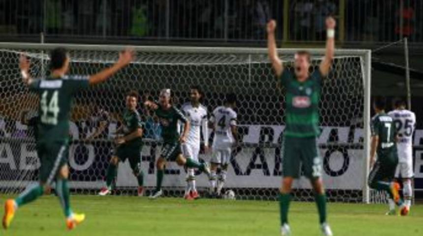 Torku Konyaspor: 3 - Fenerbah&ccedil;e: 2