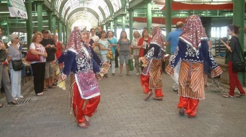 Burhaniye&rsquo;de Organik Pazar Kuruldu