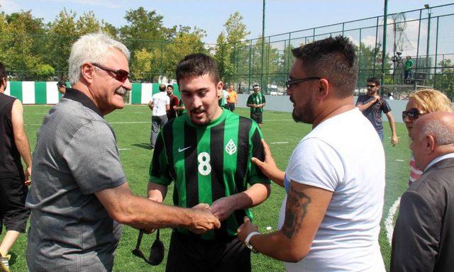 &Ccedil;ankaya Belediyesi&rsquo;nden Engellilere Futbol Sahası 1