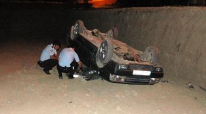 Han&ouml;n&uuml;'nde Trafik Kazası: 1 Yaralı