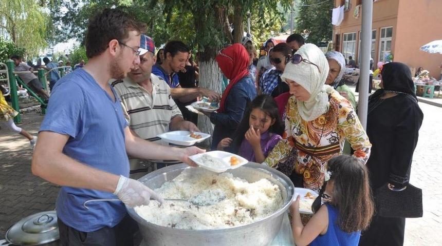 İnebolu'da Geleneksel Mevlit Ve Pilav G&uuml;n&uuml; Etkinliği