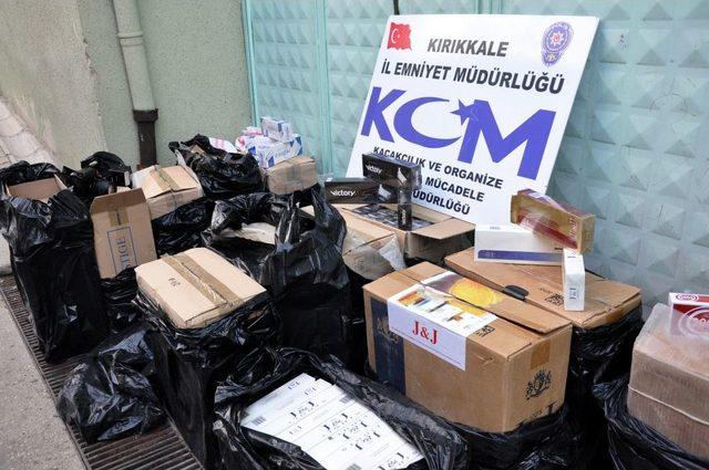 Kırıkkale de Ka&ccedil;ak Sigara Operasyonu: 10 Bin Paket Ka&ccedil;ak Sigara Ele Getirildi 1