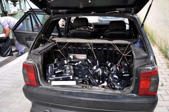 Kırıkkale de Ka&ccedil;ak Sigara Operasyonu: 10 Bin Paket Ka&ccedil;ak Sigara Ele Getirildi 2