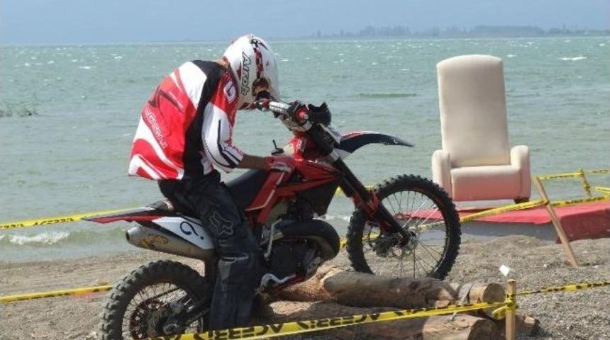 İznik'te Motokros Heyecanı