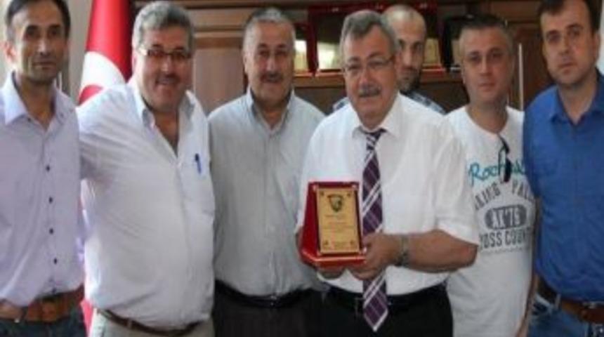 Velik&ouml;yspor Başkanından G&uuml;lşen&rsquo;e Ziyaret