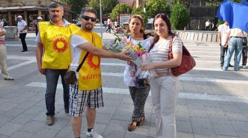 Toplu İş S&ouml;zleşmesine Karşı Başlayan Y&uuml;r&uuml;y&uuml;ş Uşak&rsquo;a Ulaştı