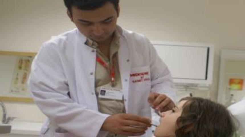 S&uuml;t Dişi Deyip Ge&ccedil;meyin