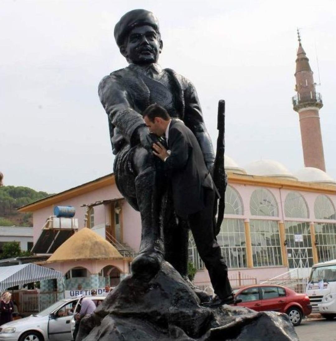 Damada G&ouml;r&uuml;lmemiş Eziyet