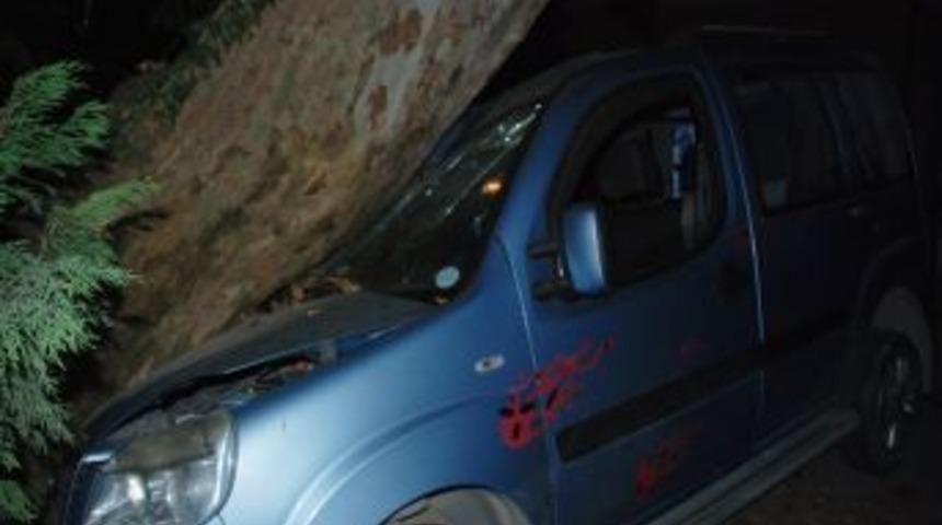 Sapanca'da Trafik Kazası: 1 Yaralı