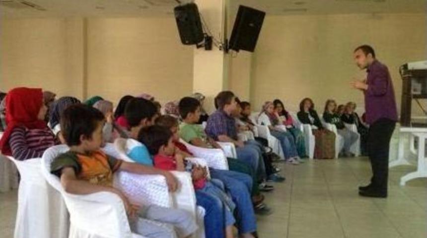 Yaz Kur'an Kursu &Ouml;ğrencilerine Emek Israfı Anlatıldı