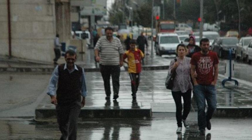 Erzurumlular Yağmurla Serinledi