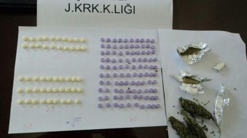 Uyuşturucu Tacirlerinin Oyununu Jandarma Bozdu