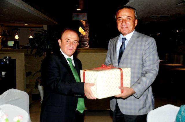 Vali Öztürk’ten Tuğgeneral Kemal Korkmaz’a Veda Yemeği 2