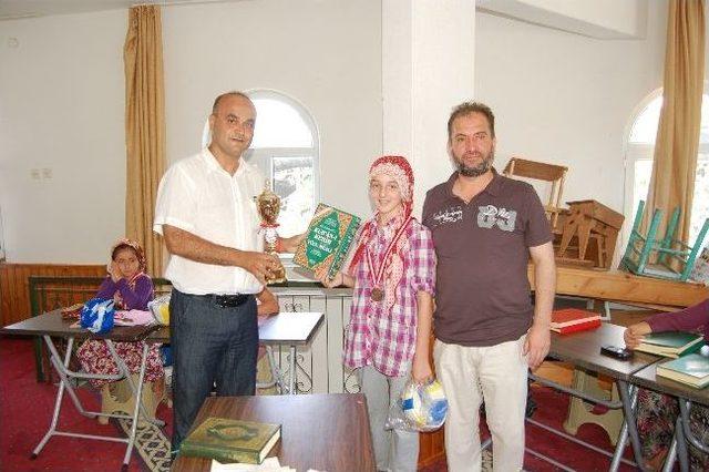 Kursan Kurslarında Kızlardan Altın Başarı 1