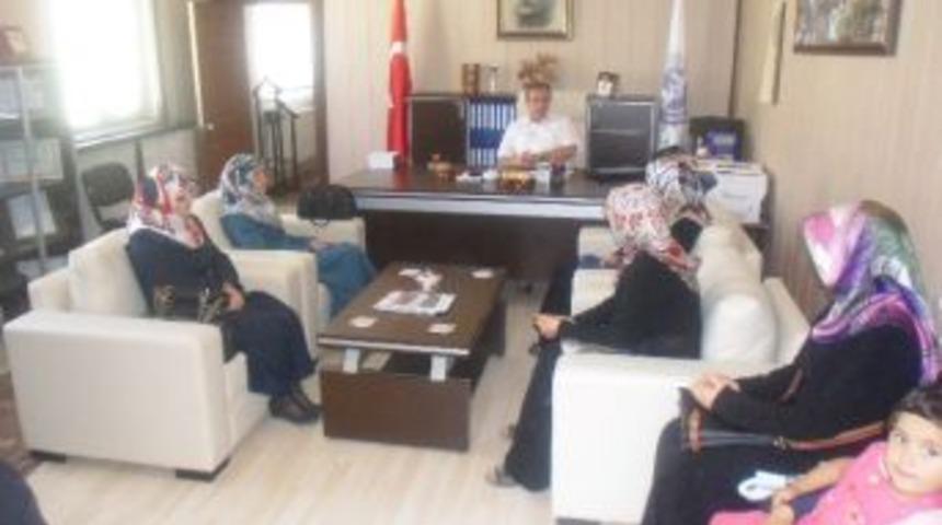 Tortumda Aday Kur&rsquo;an Kursu &Ouml;ğreticileri Yemin Ederek G&ouml;revlerine Başladı