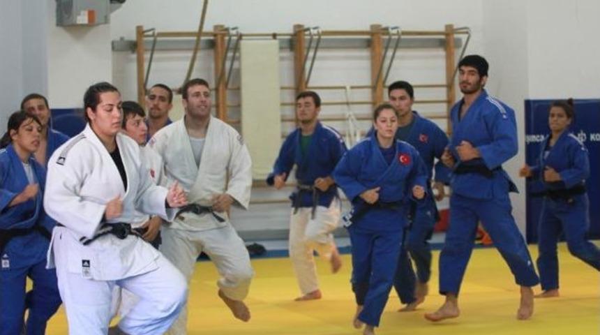 B&uuml;y&uuml;kşehirli Judocular, Rio'da D&uuml;nya Şampiyonasında
