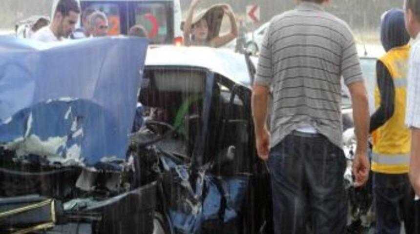 Osmaniye&rsquo;de Zincirleme Kaza: 11 Yaralı