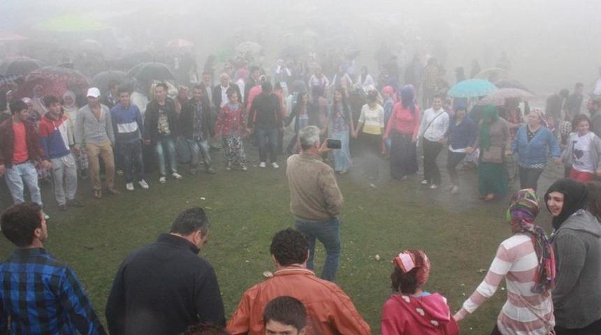75. Geleneksel &Ccedil;arşıbaşı Kaldırım Yayla Şenlikleri Yapıldı