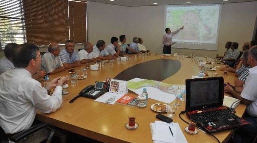 Badak Muhtarlarla Bir Araya Geldi