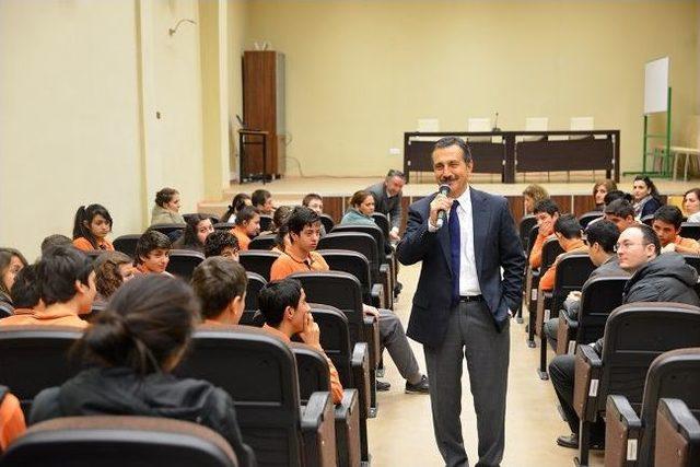 Sosyal Yaşam Okulu Projesi Binlerce &Ouml;ğrenci Ve Veliye Ulaştı 1