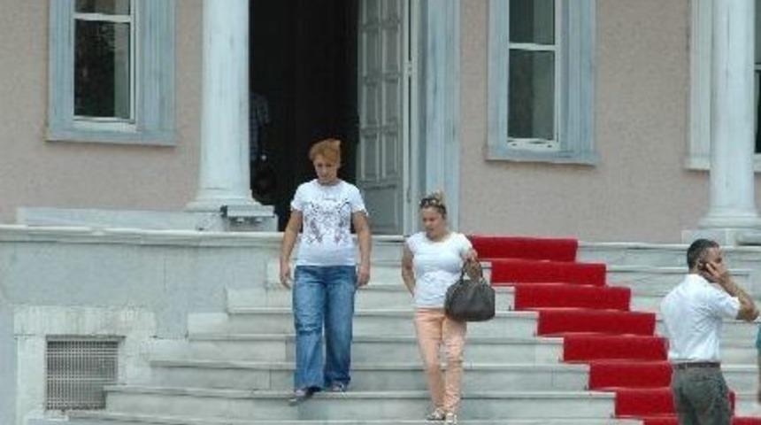 Tekirdağ Valiliği &Ouml;n&uuml;nde Ş&uuml;pheli Paket